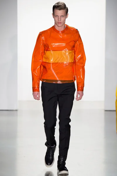 Look 26
